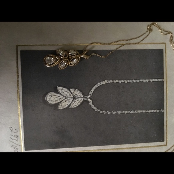La Contessa Diamond Necklace - Picture 5 of 6